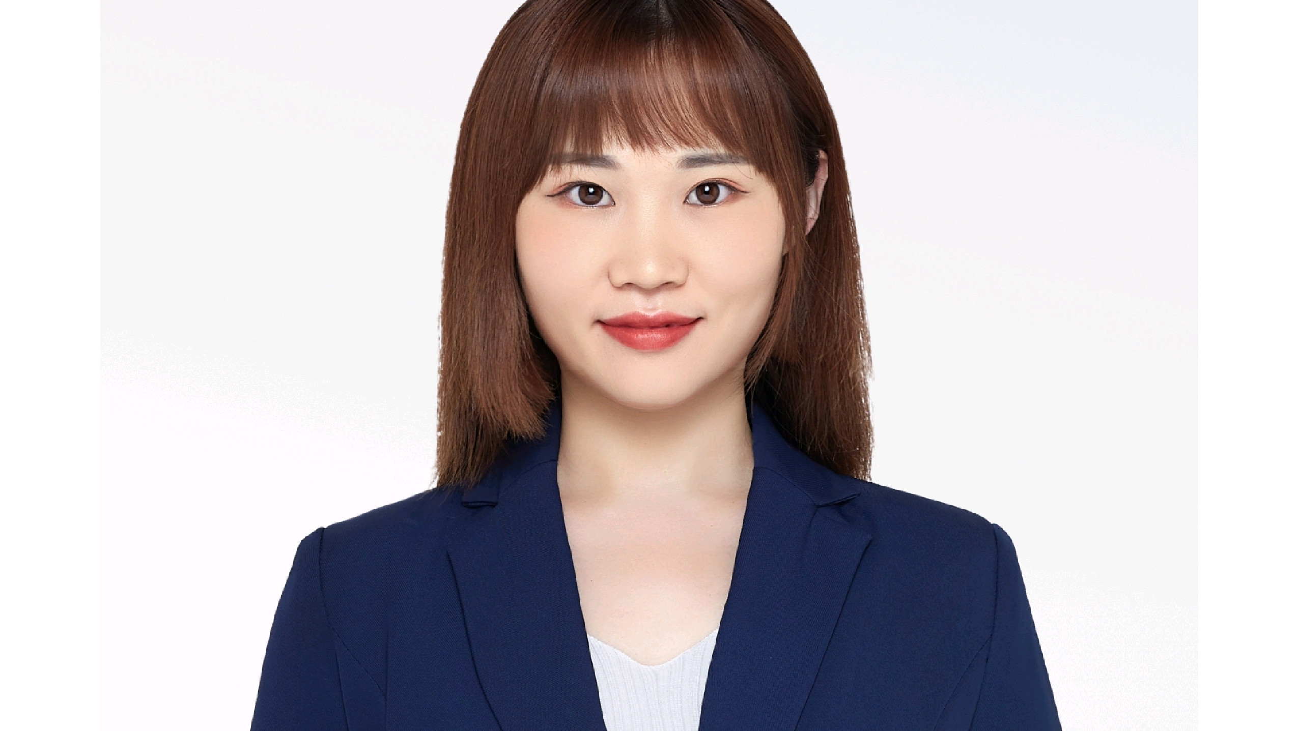 上海丽都商圈店张静-豪宅咨询顾问经纪人-丽兹行官网